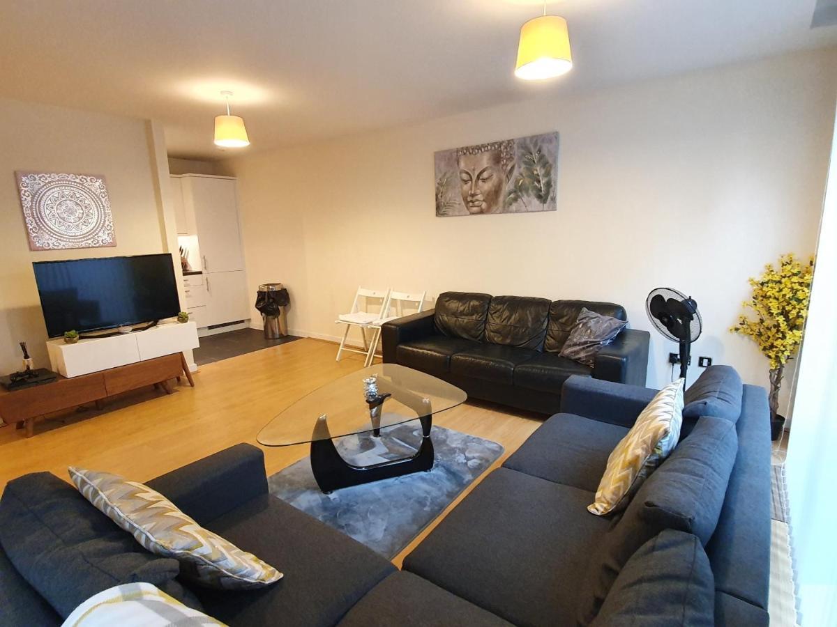 Dazzon Apartments - Hub - Central Mk Milton Keynes Phòng bức ảnh