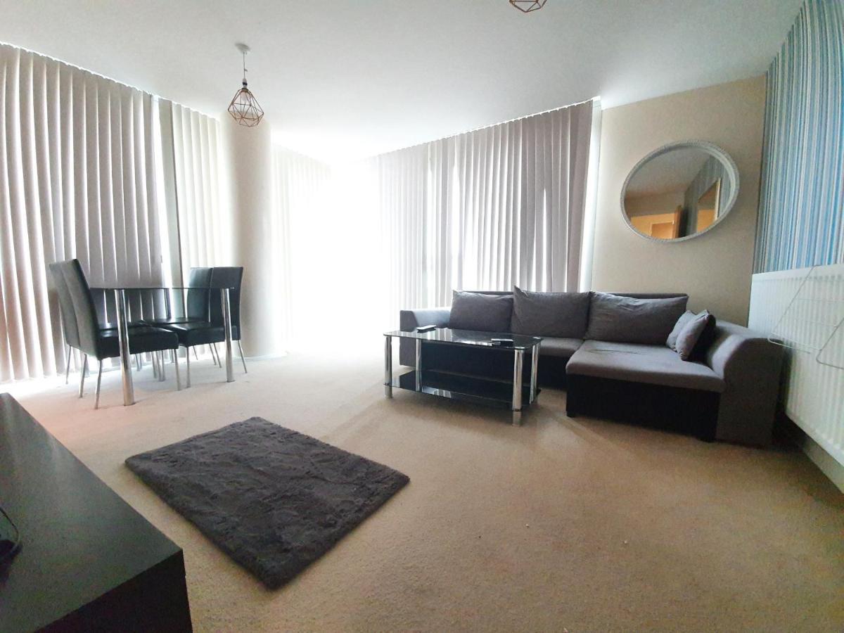 Dazzon Apartments - Hub - Central Mk Milton Keynes Ngoại thất bức ảnh