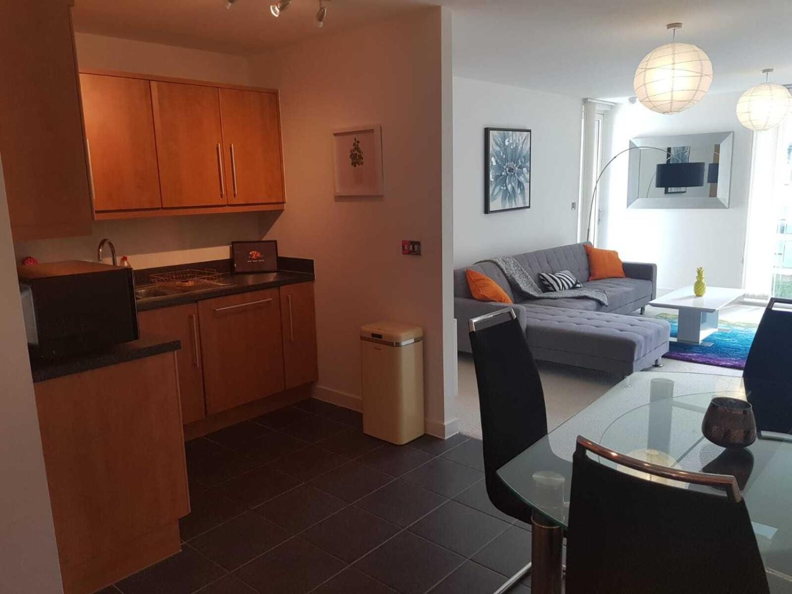 Dazzon Apartments - Hub - Central Mk Milton Keynes Phòng bức ảnh