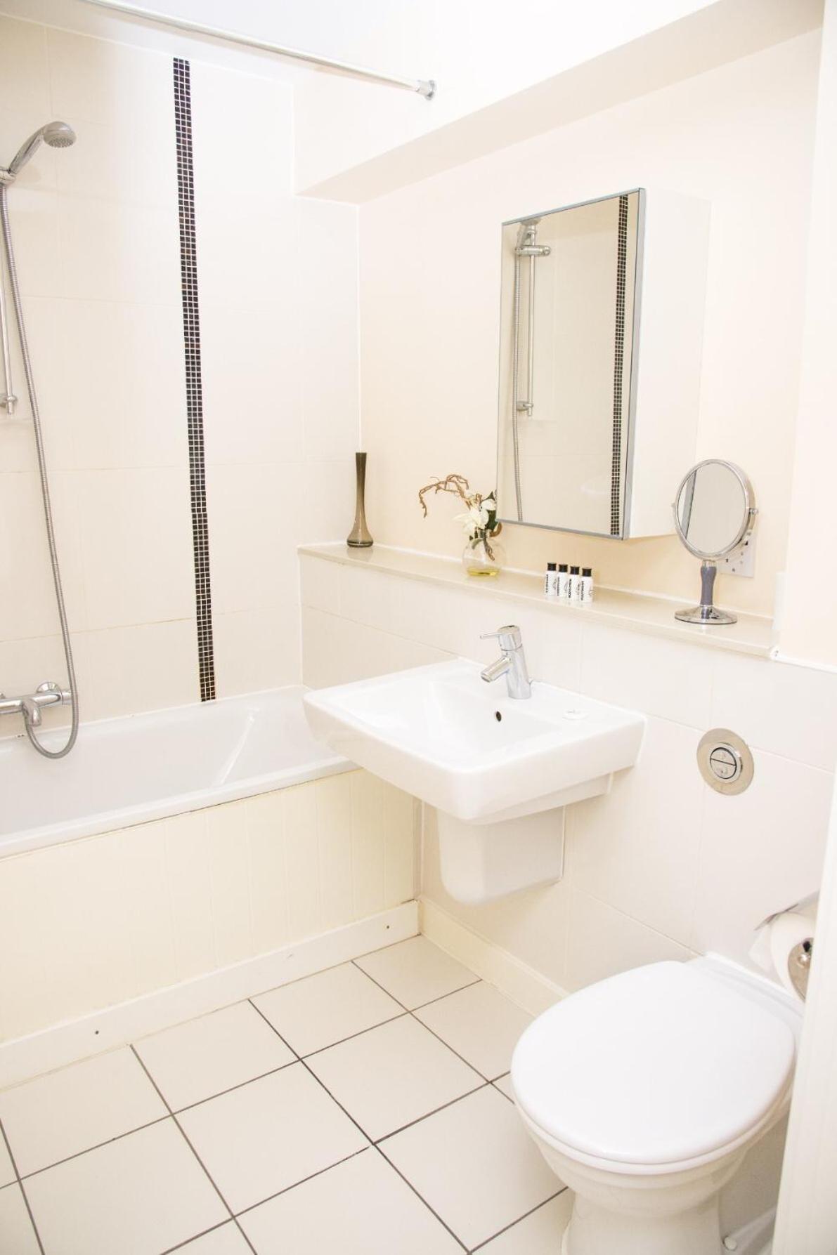 Dazzon Apartments - Hub - Central Mk Milton Keynes Phòng bức ảnh